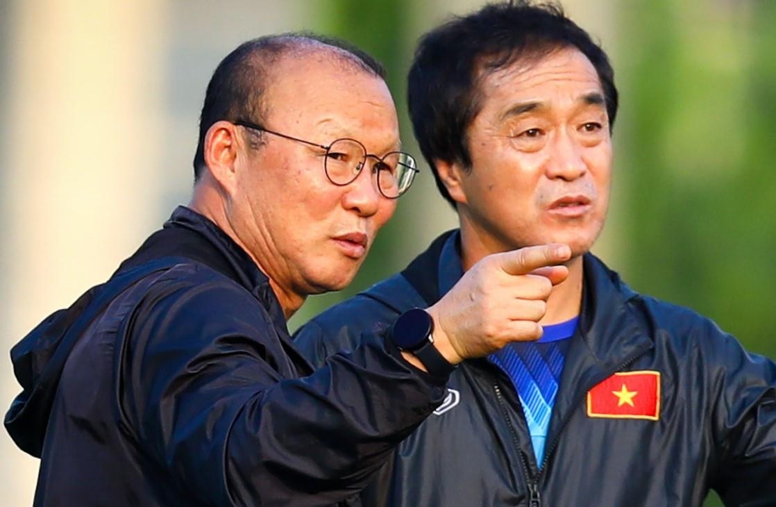 HLV Park cho bao ve nghiem ngat buoi tap kin hinh anh