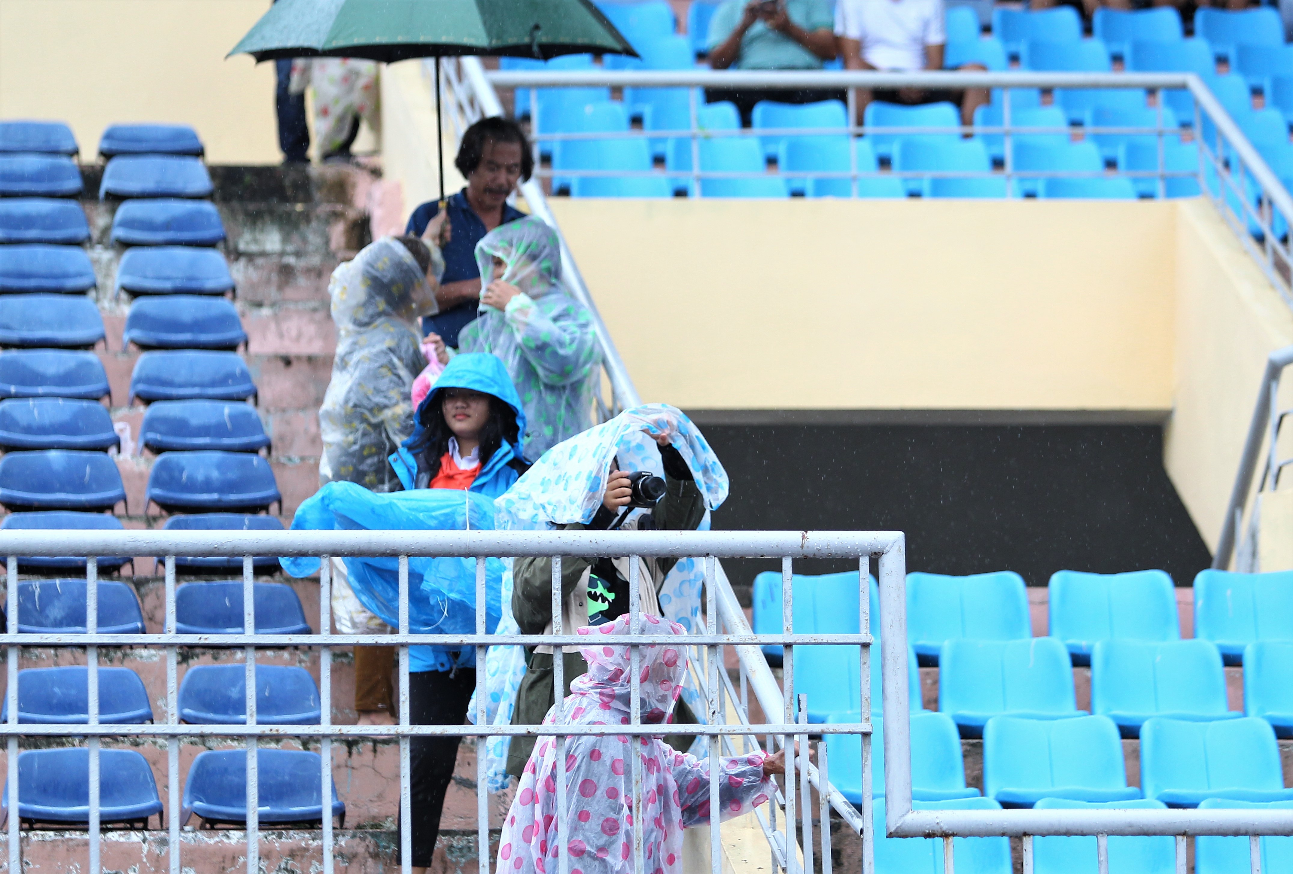 chung ket cup quoc gia anh 9