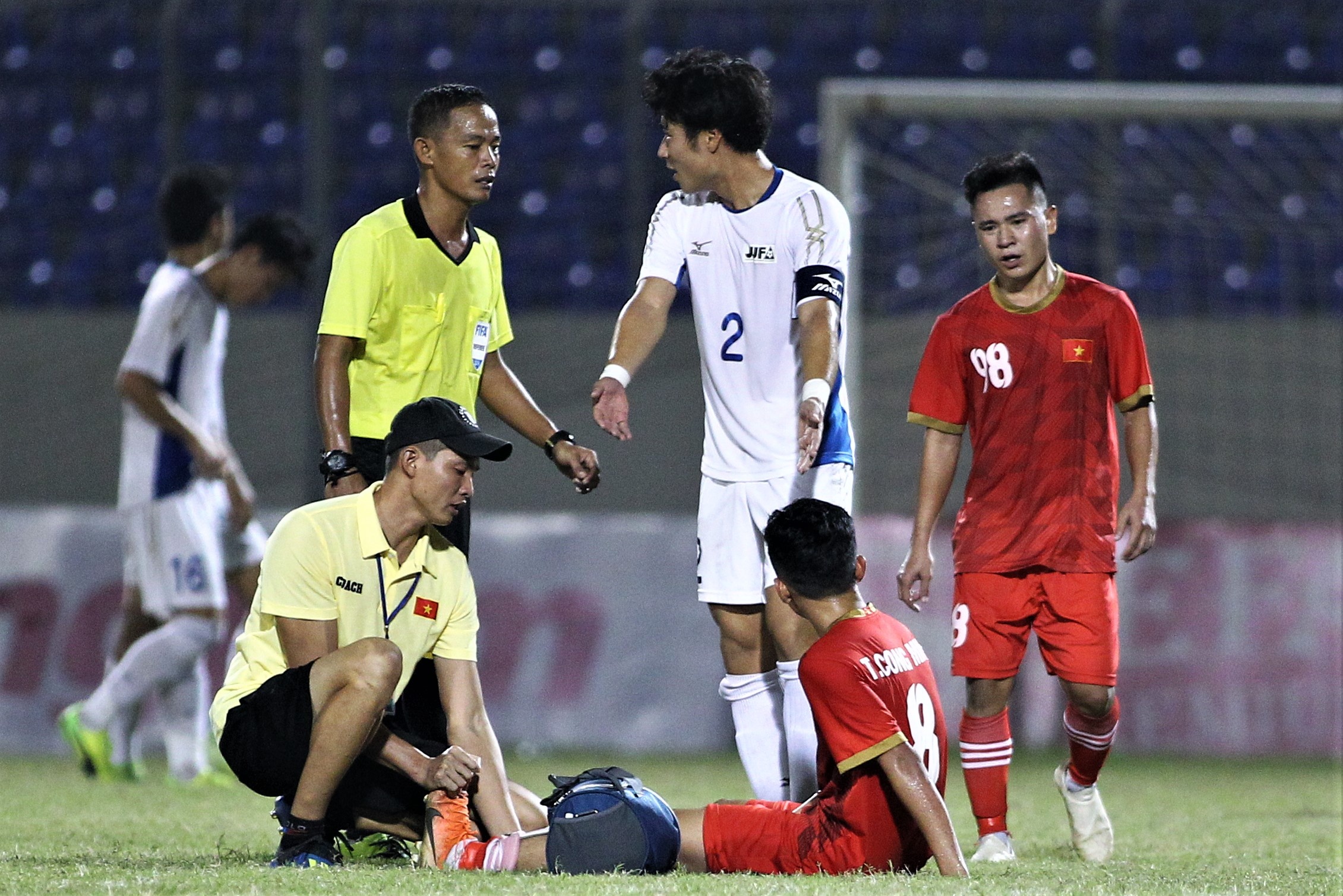 thủ môn dương hồng sơn, ảnh 6 thu mon duong hong son, anh 6