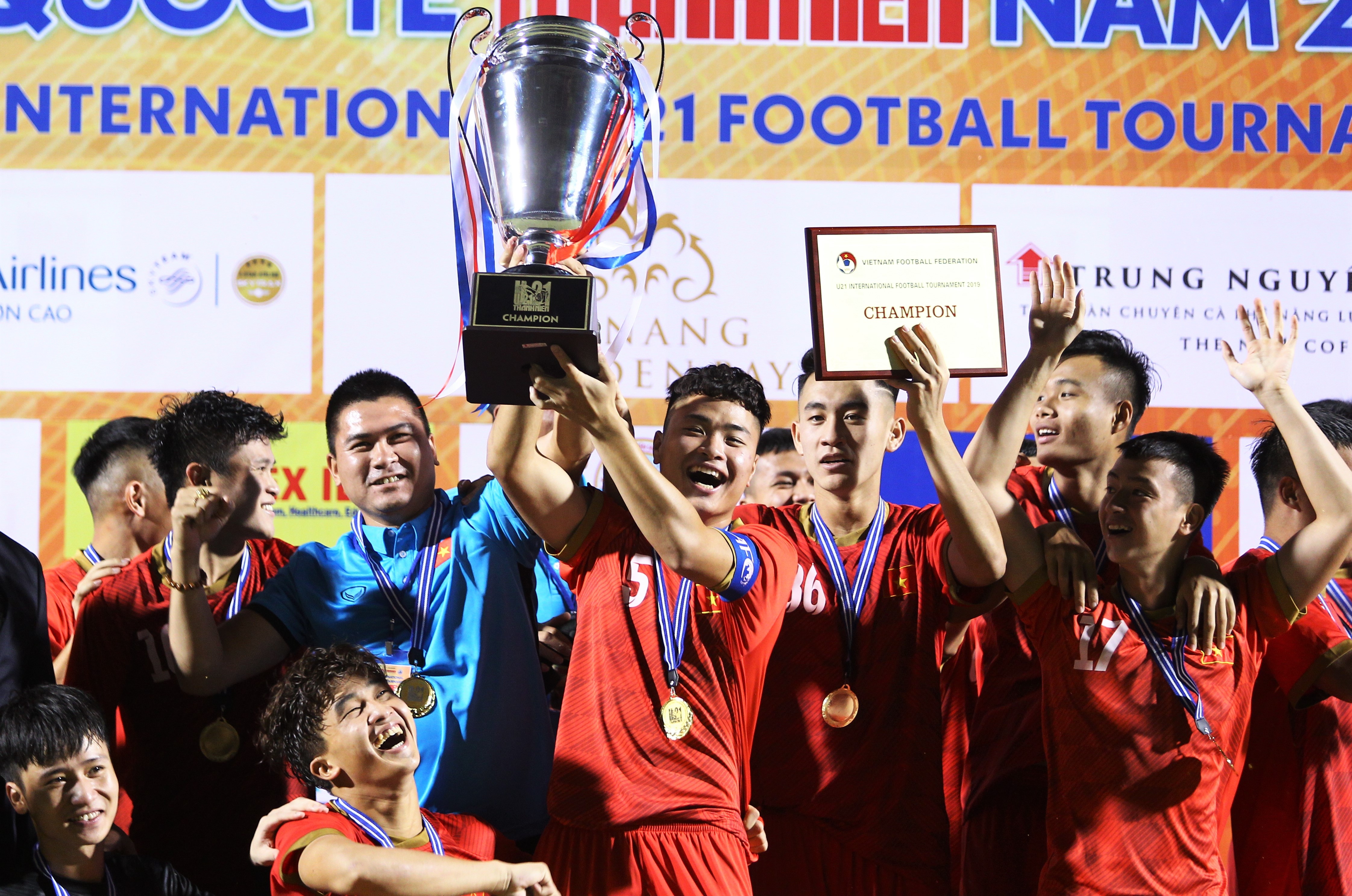 dương hồng sơn ảnh 7 duong hong son anh 7