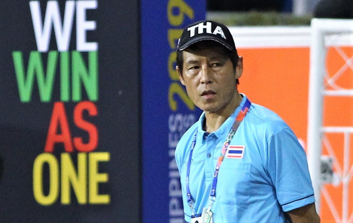HLV Nishino binh than xep so do chien thuat khi Thai nhan ban thua hinh anh