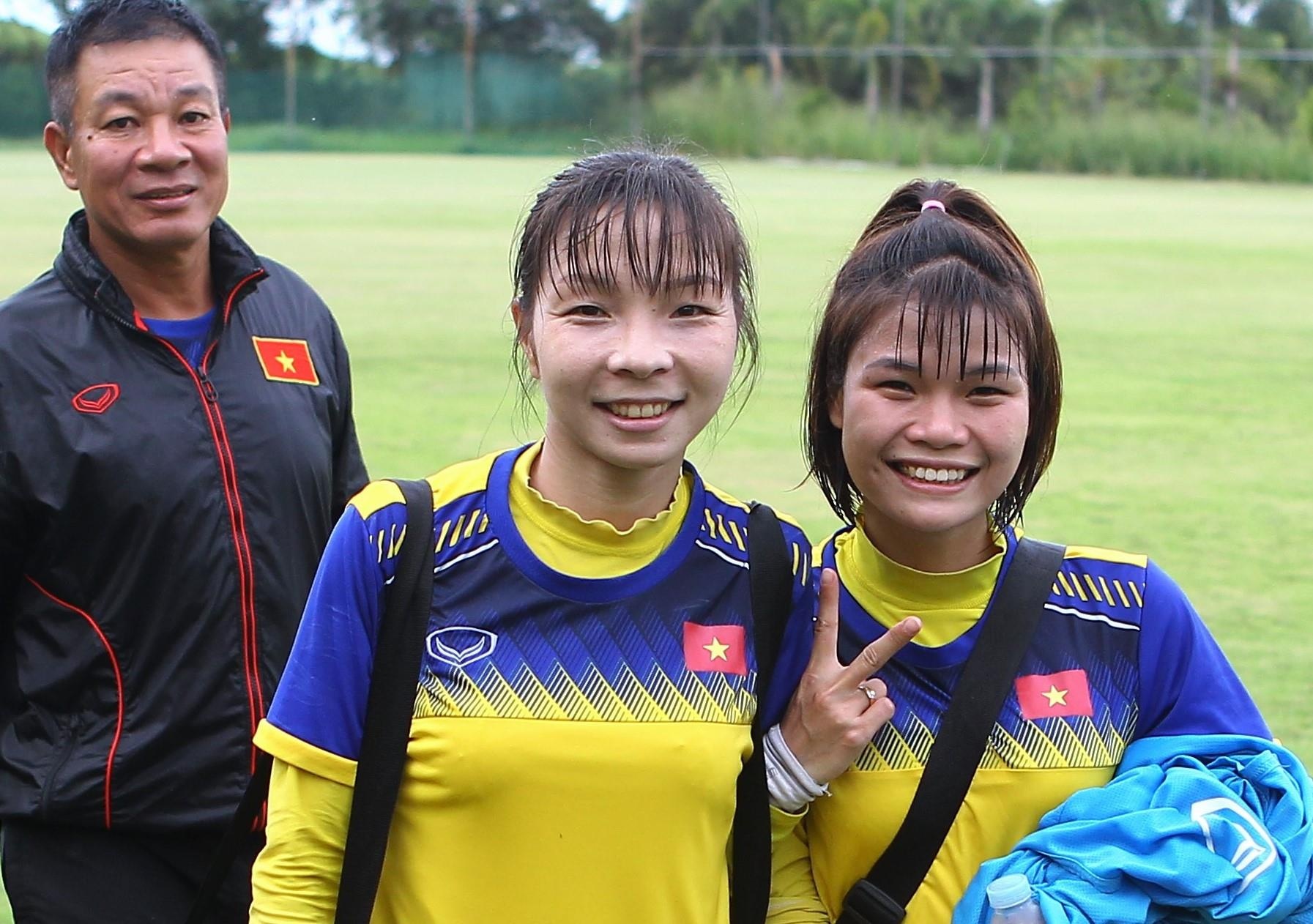 Tuyen nu Viet Nam ren chien thuat truoc tran gap Thai Lan hinh anh