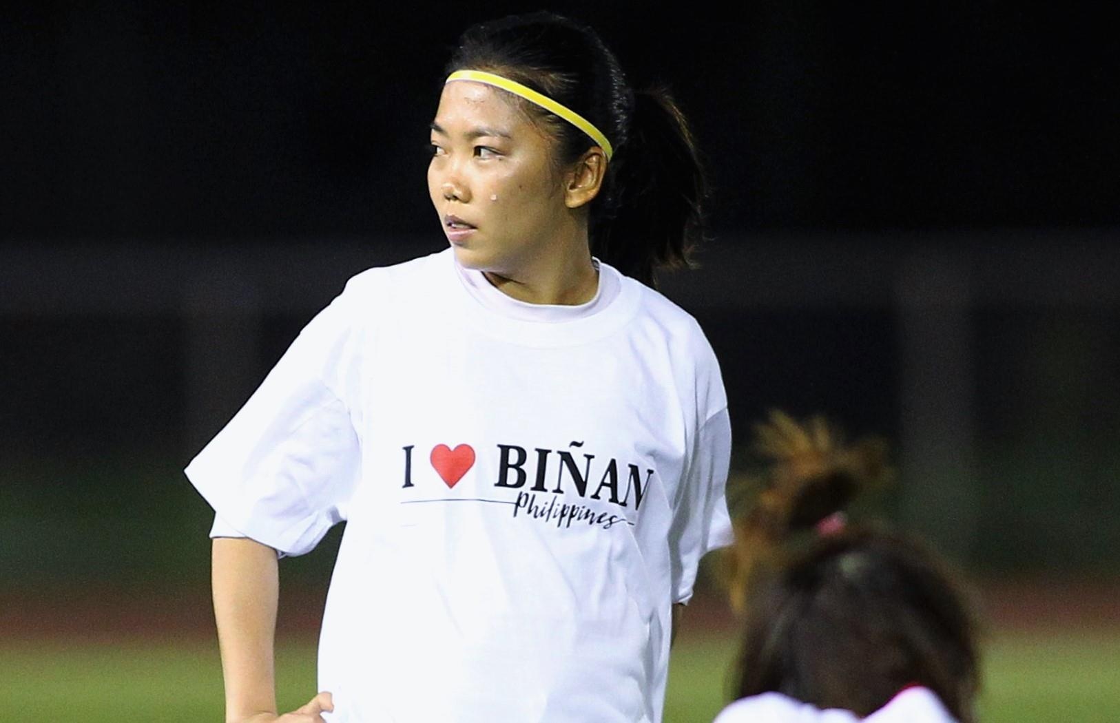 Tien dao nu Viet Nam lap cu dup, mung sinh nhat bang tran thang 6-0 hinh anh