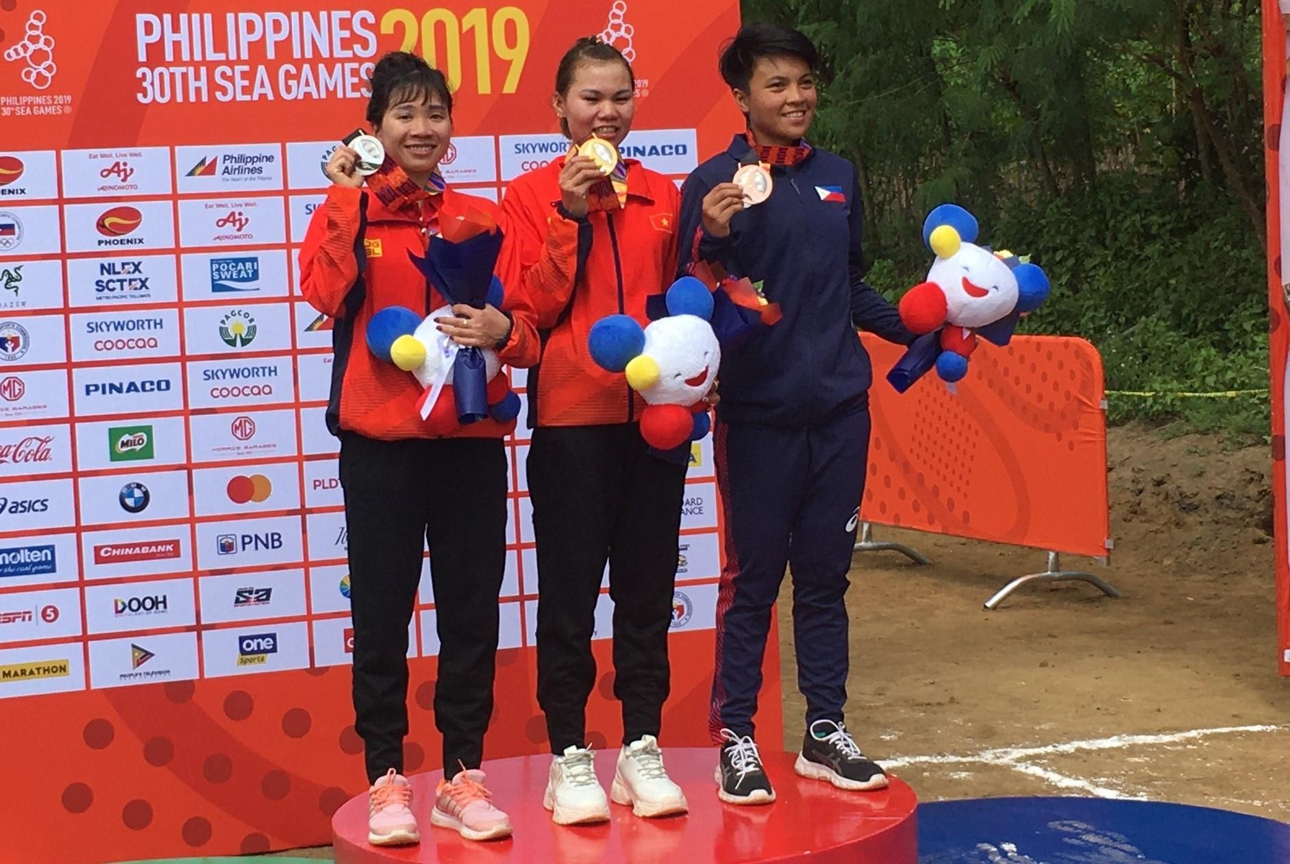 Cua-ro Viet Nam gianh HCV du khong quen duong nhu VDV chu nha hinh anh