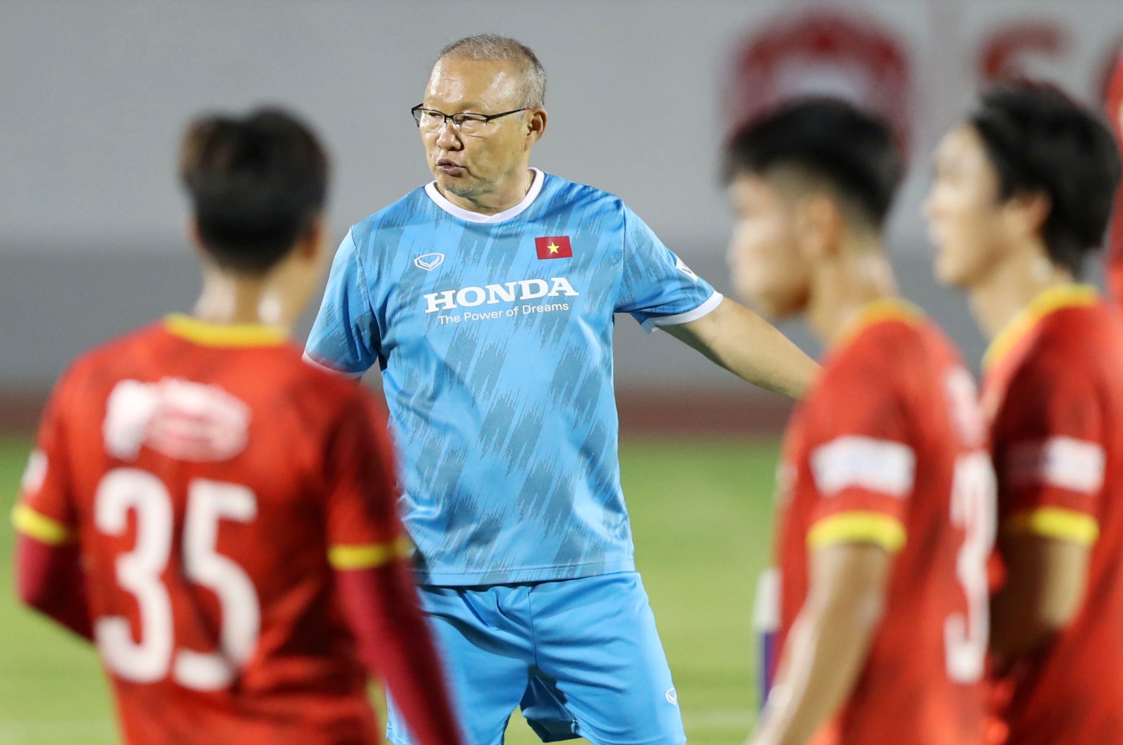 tuyen viet nam xoay tua aff cup anh 7