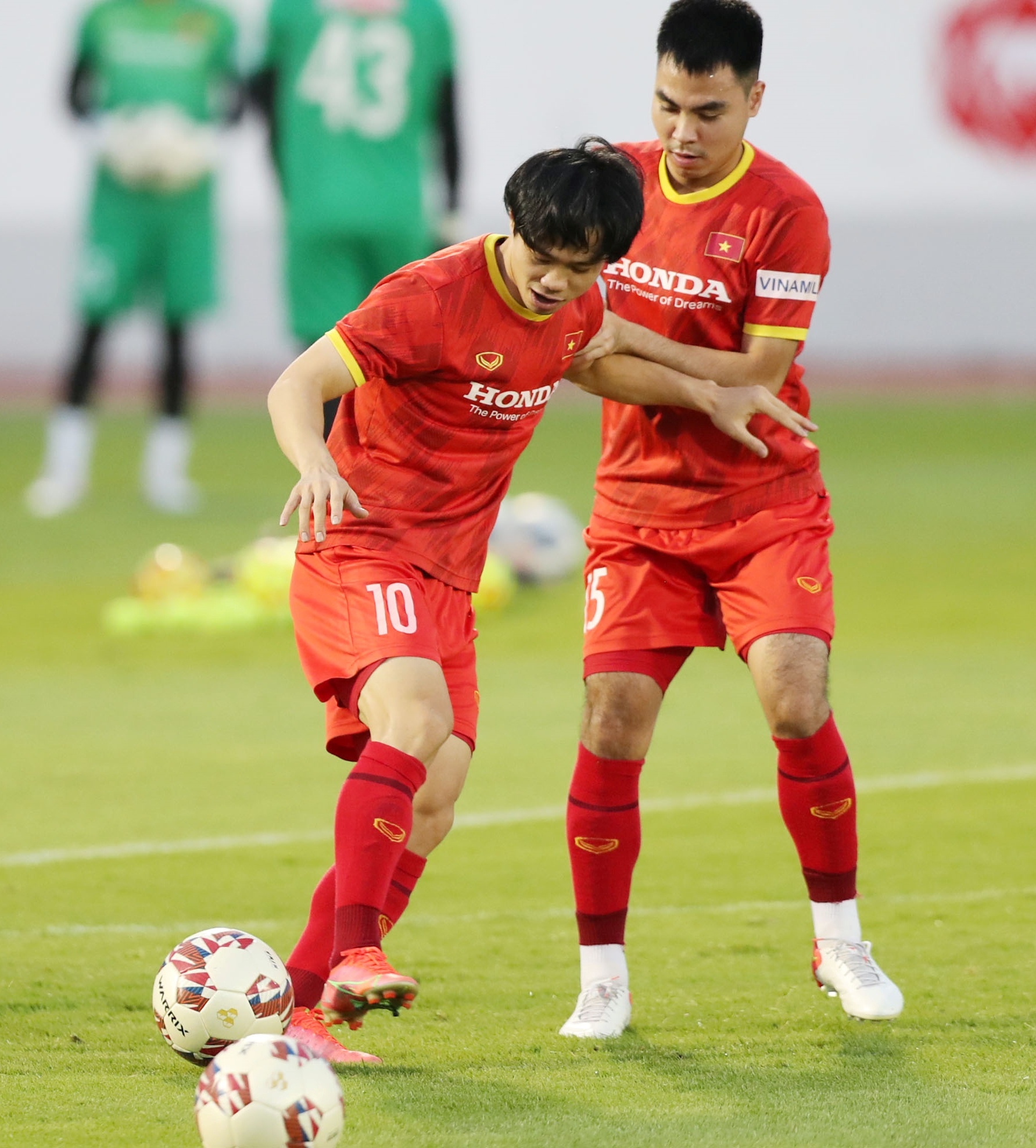 tuyen viet nam xoay tua aff cup anh 3