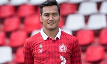 Diep Hoai Xuan tim co hoi khoac ao doi tuyen Campuchia hinh anh