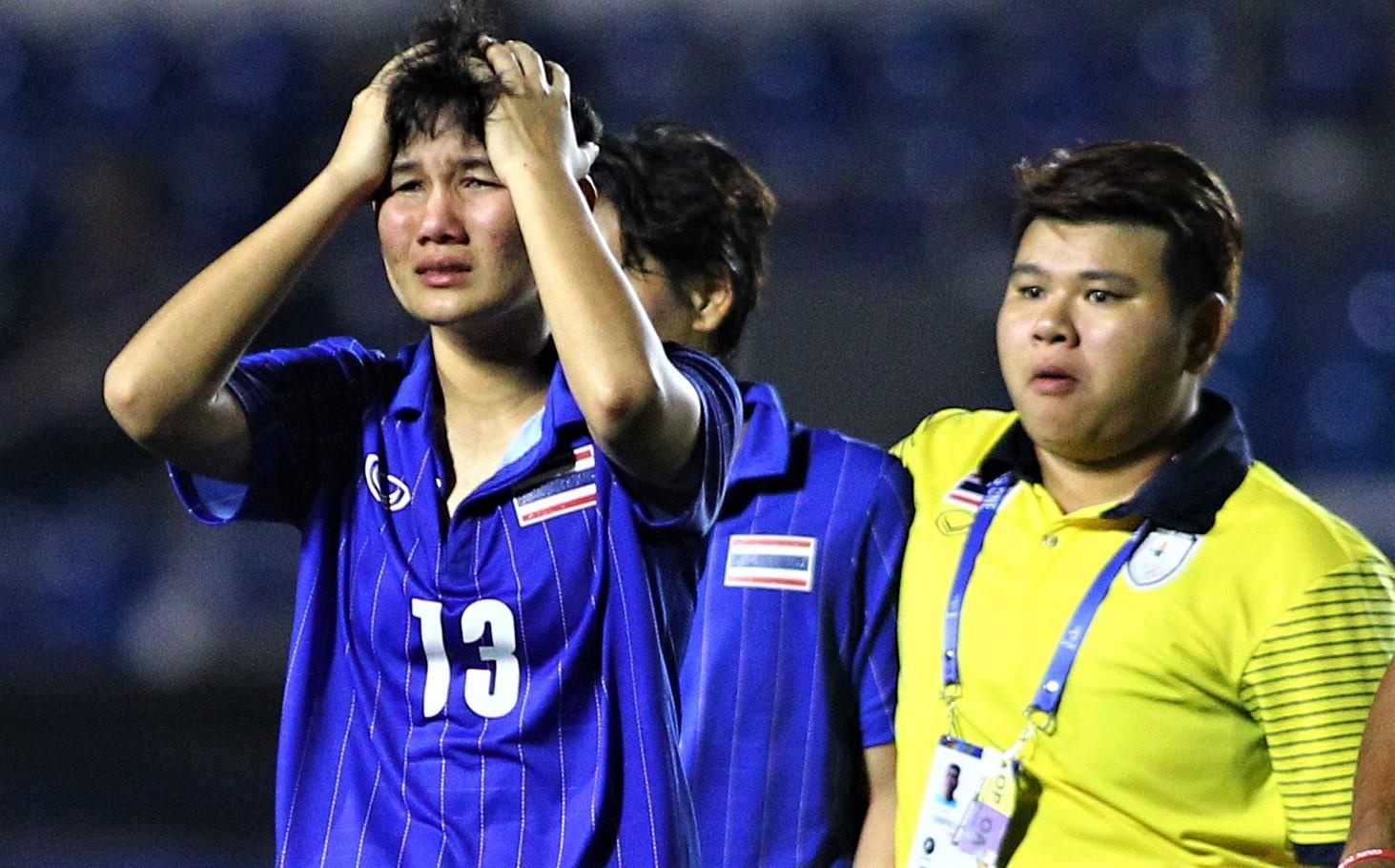 HLV Thai Lan: 'Tuyen nu Viet Nam manh hon' hinh anh