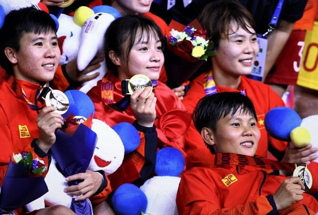 Tuyen nu Viet Nam duoc o lai Philippines co vu thay tro HLV Park hinh anh