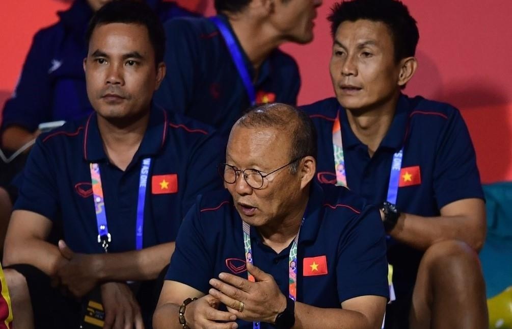 Can bo an ninh theo sat U22 Viet Nam den chung ket SEA Games hinh anh