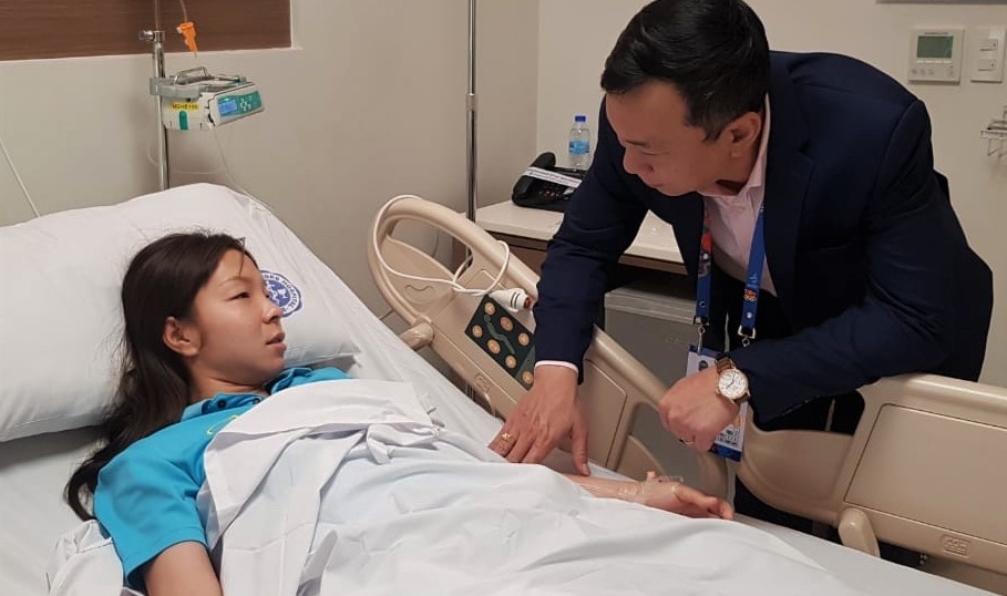 Tuyen thu Hong Nhung duoc xuat vien di co vu U22 Viet Nam hinh anh