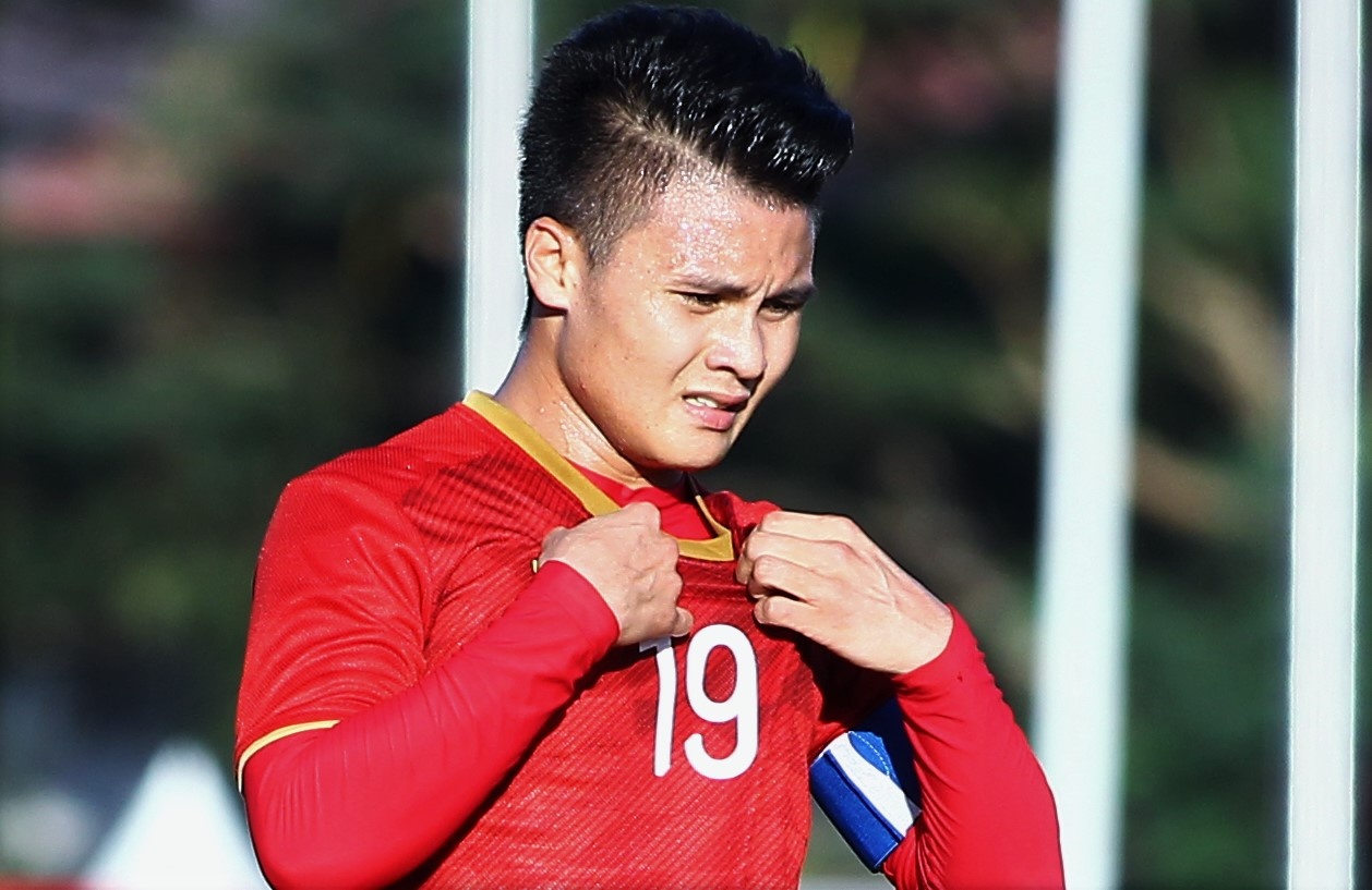 ‘Nhieu doi bong Nhat muon chieu mo Quang Hai’ hinh anh