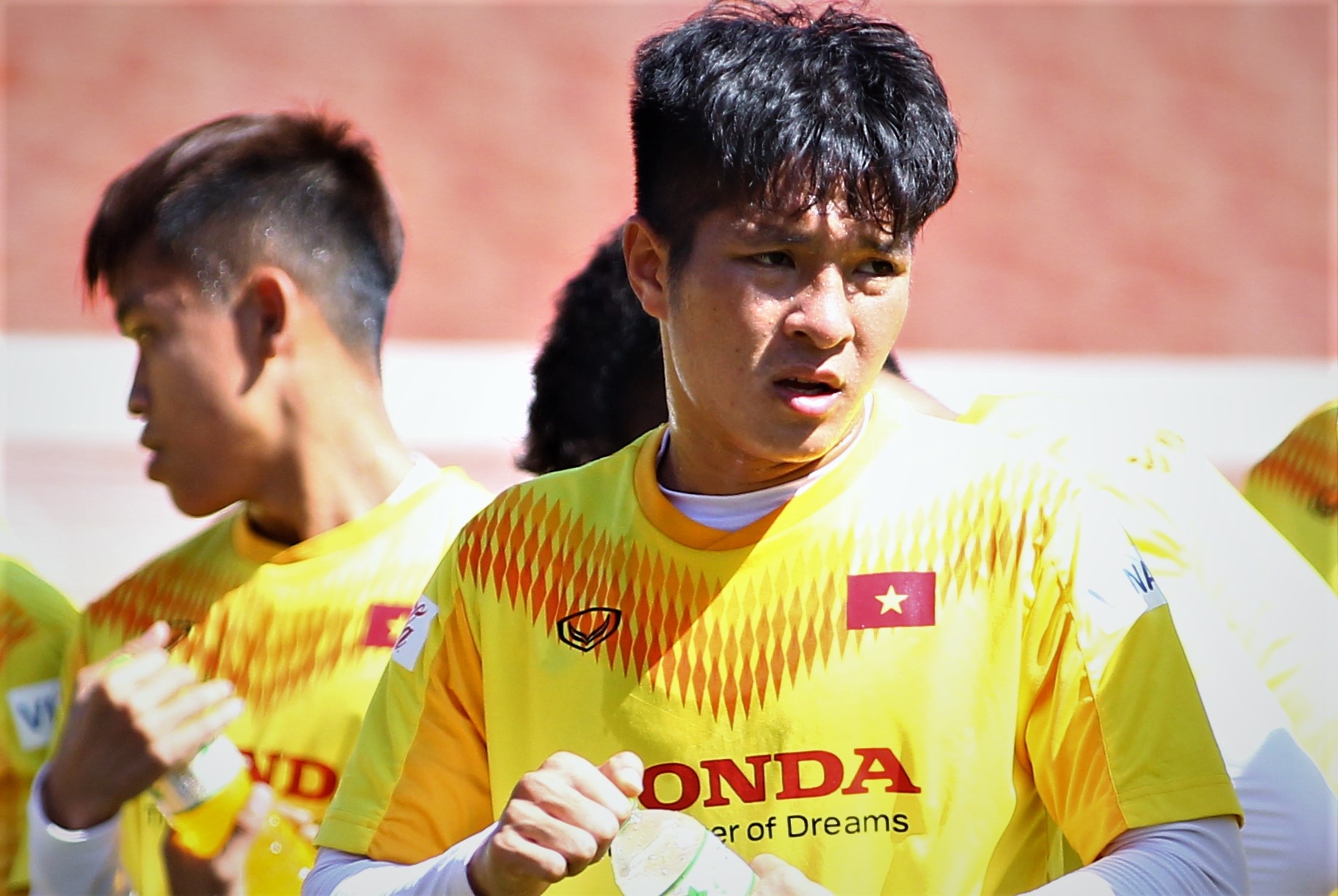 U23 Viet Nam tap buoi cuoi o TP.HCM truoc khi len duong den Thai Lan hinh anh