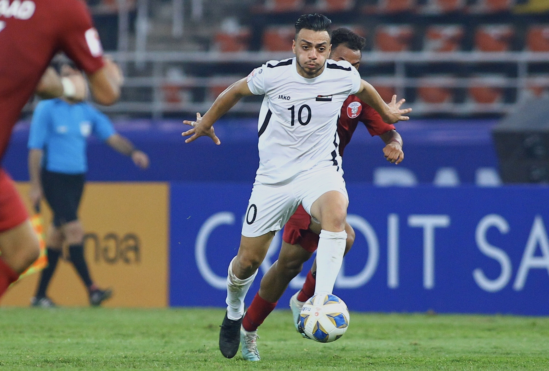 VAR,  U23 Qatar,  U23 chau A anh 7