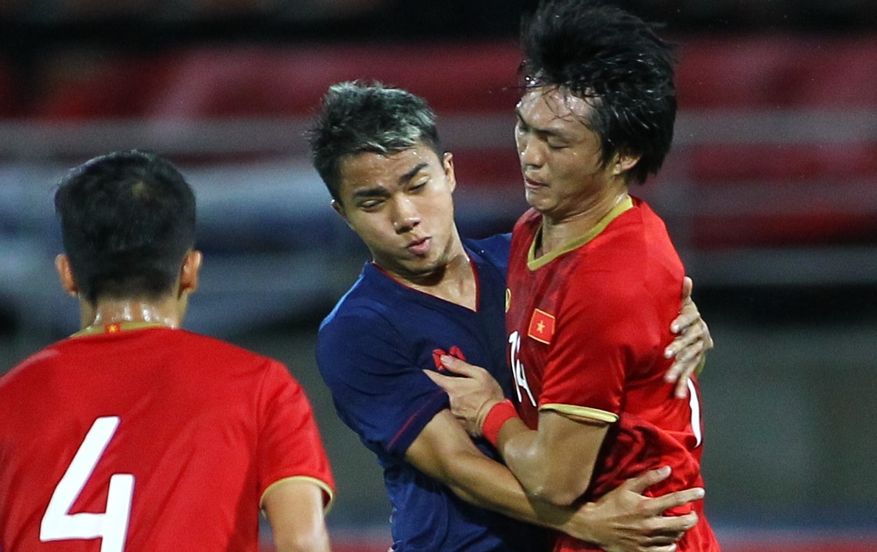 Thai Lan da co 22 cau thu choi bong o Nhat Ban hinh anh