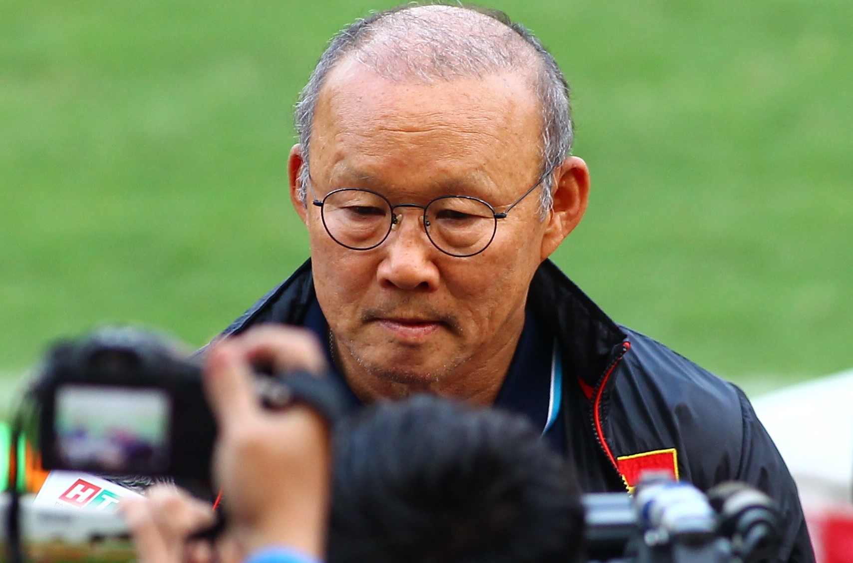 Tro ly thay ong Park dan dat tuyen Viet Nam gap Iraq hinh anh