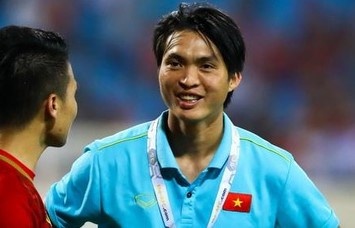 Tuan Anh vang mat trong tran giao huu cua HAGL hinh anh