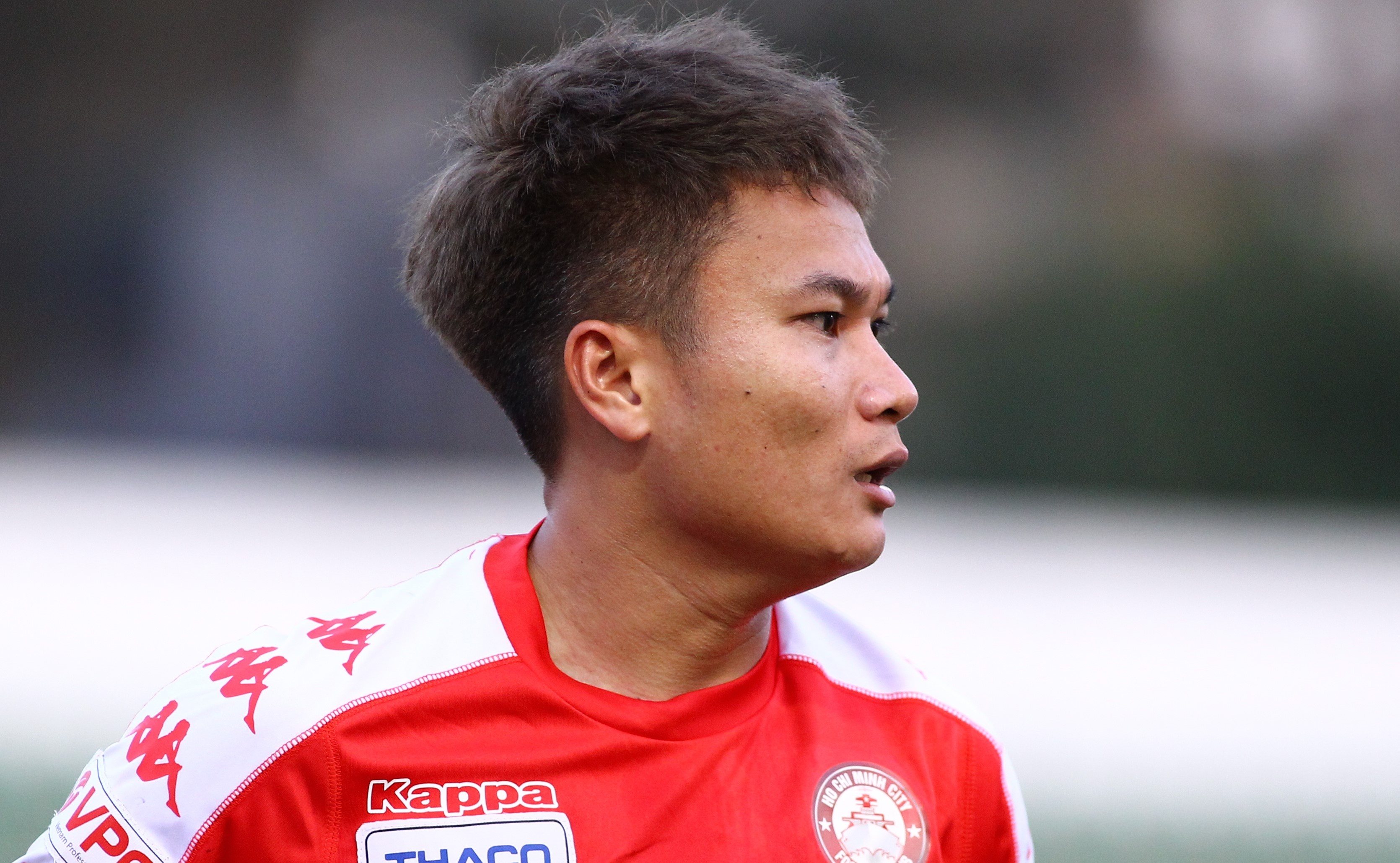 Phi Son dinh chan thuong, chua hen ngay tro lai V.League hinh anh