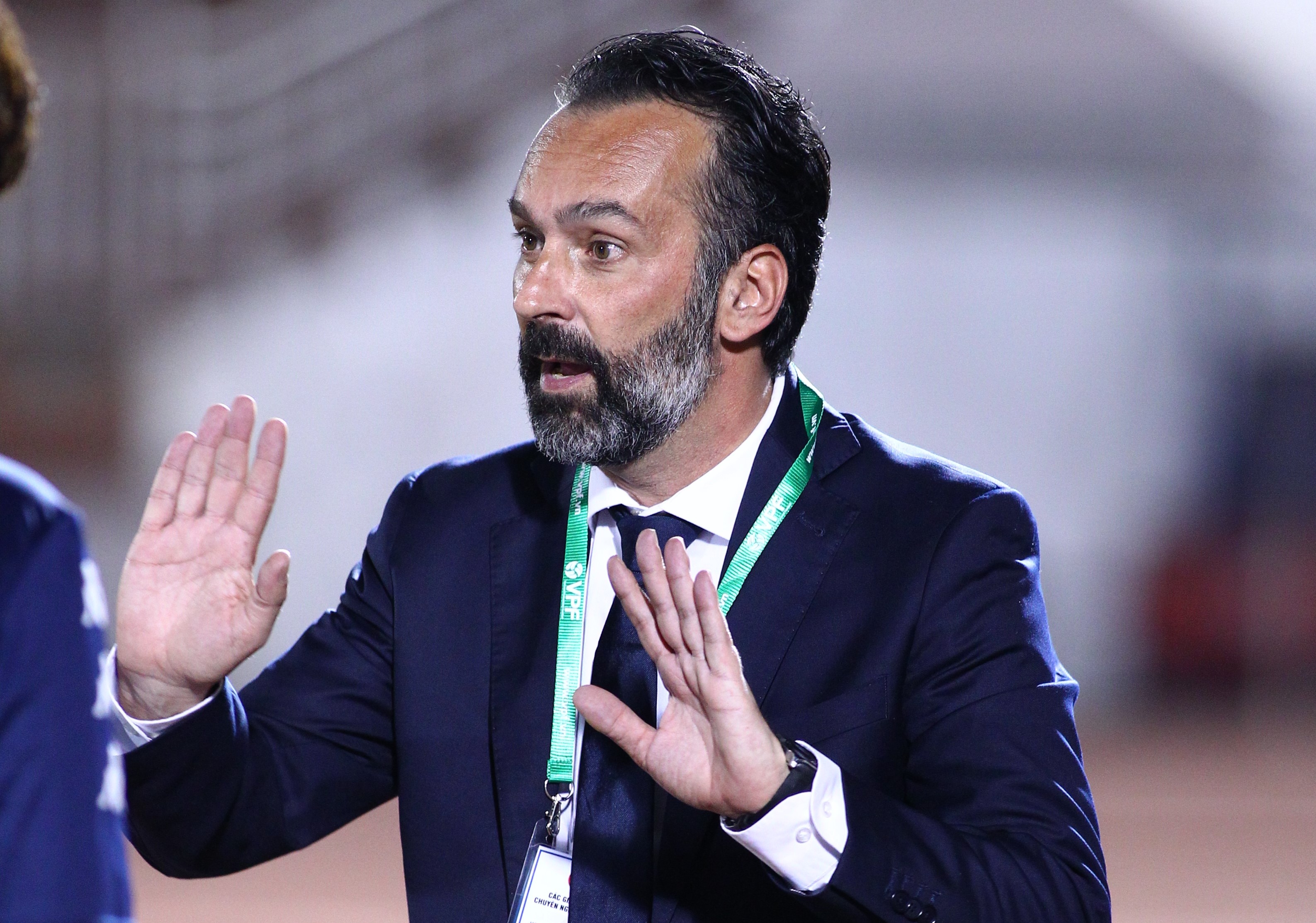 Doi Thanh Hoa phan ung ngay ban trong tai hinh anh