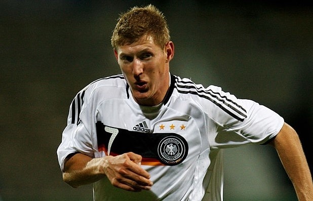 CLB V.League nao loai a quan Bundesliga thu viec? hinh anh