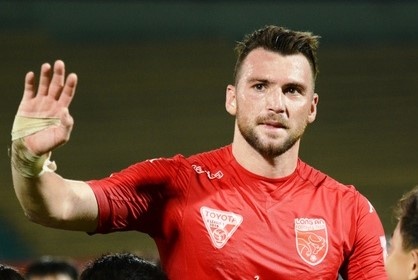 Marko Simic ung ho 6.000 USD chong dich hinh anh