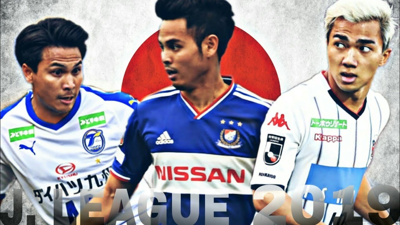 Cau thu Thai Lan den J.League nho choi bong tren mat san chat luong hinh anh