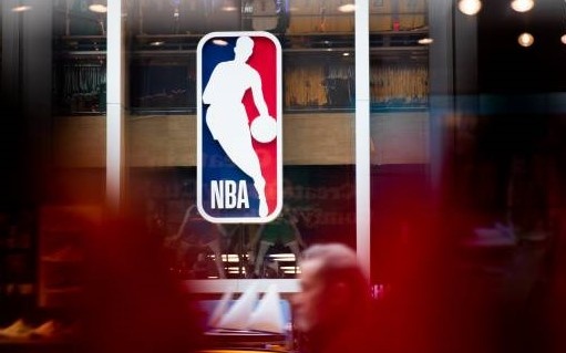 NBA xem xet phuong an huy mua giai 2019/20 hinh anh