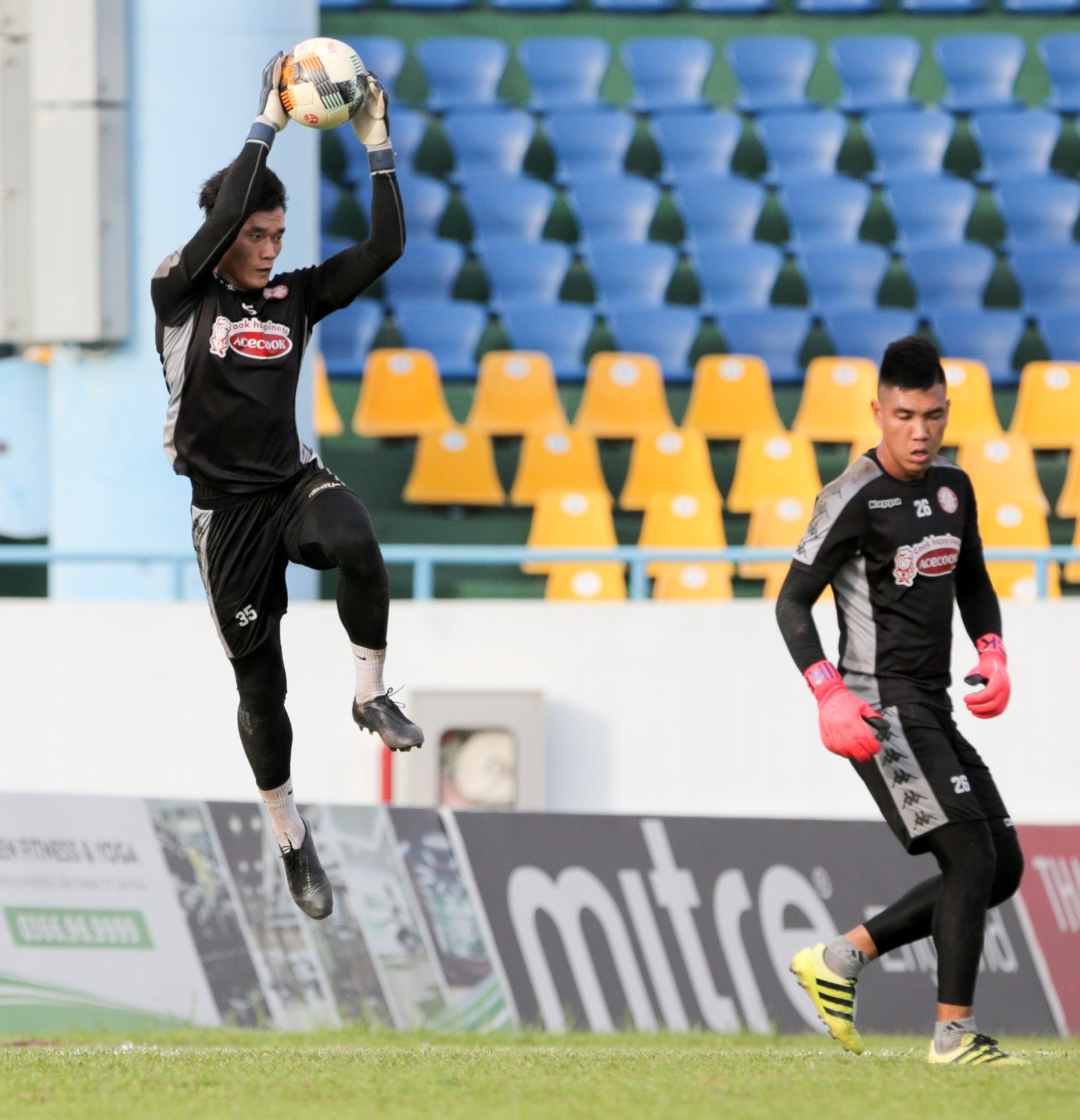 van hau ve Viet Nam anh 1