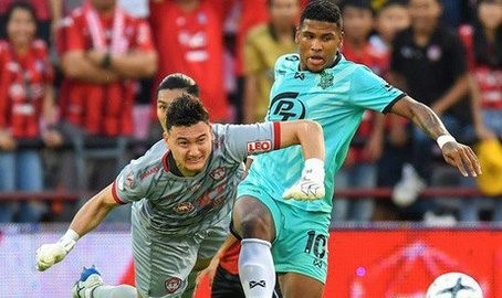 Thai League co the hoan den thang 8, chi da 1 luot hinh anh