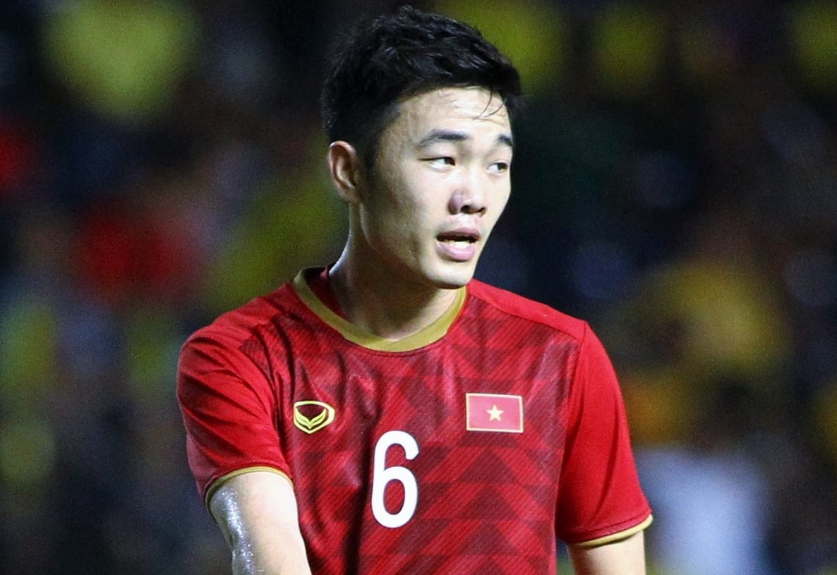 Xuan Truong, Van Thanh lo tran gap Singapore hinh anh