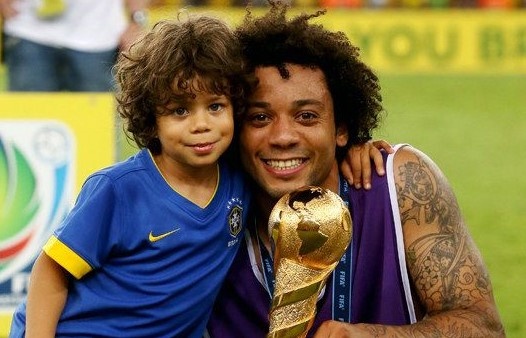 Con trai hau ve Marcelo the hien nang khieu choi bong hinh anh