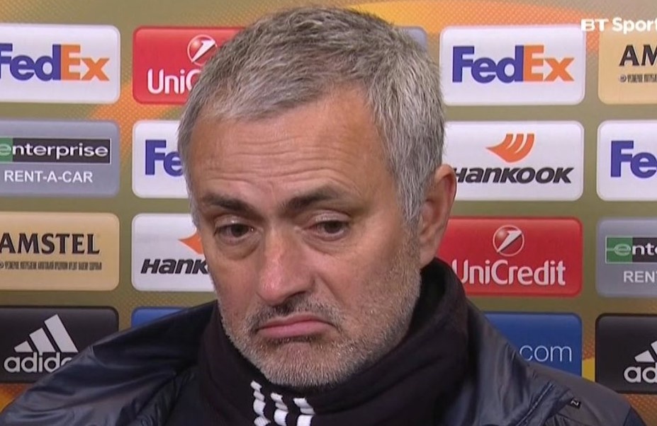 Mourinho noi duoc bao nhieu ngon ngu khi lam HLV? hinh anh