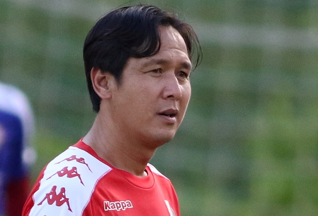Minh Phuong: 'HLV Huu Thang khong xa la voi V.League' hinh anh