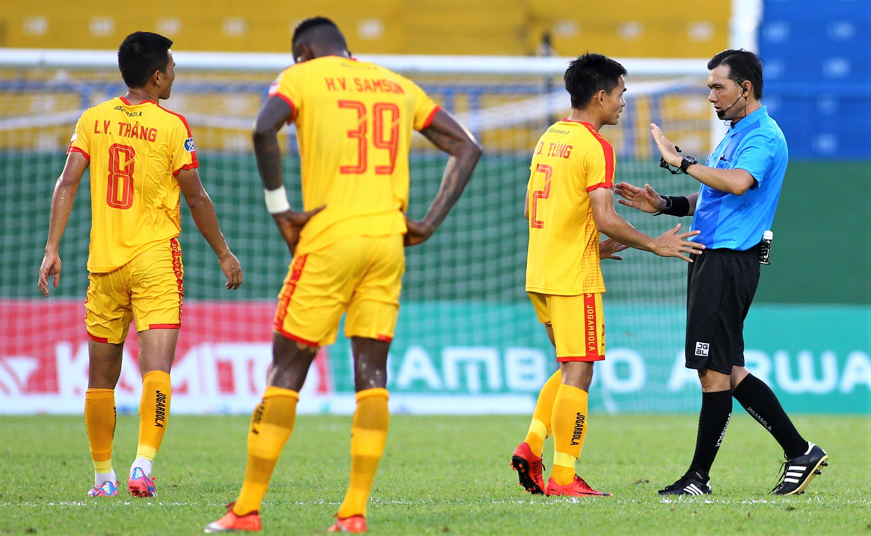 an mung ronaldo anh 6