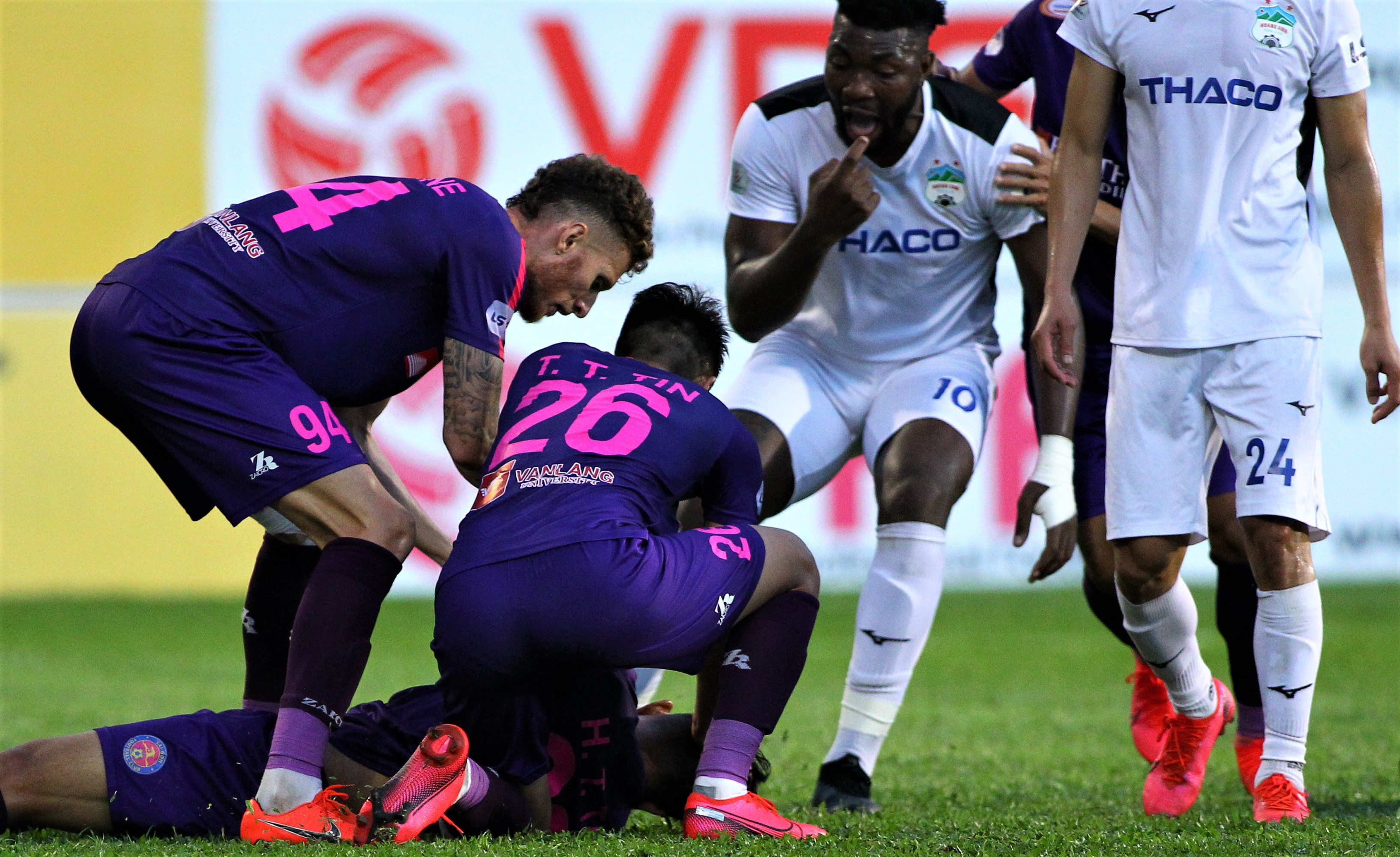 hoang anh gia lai anh 1