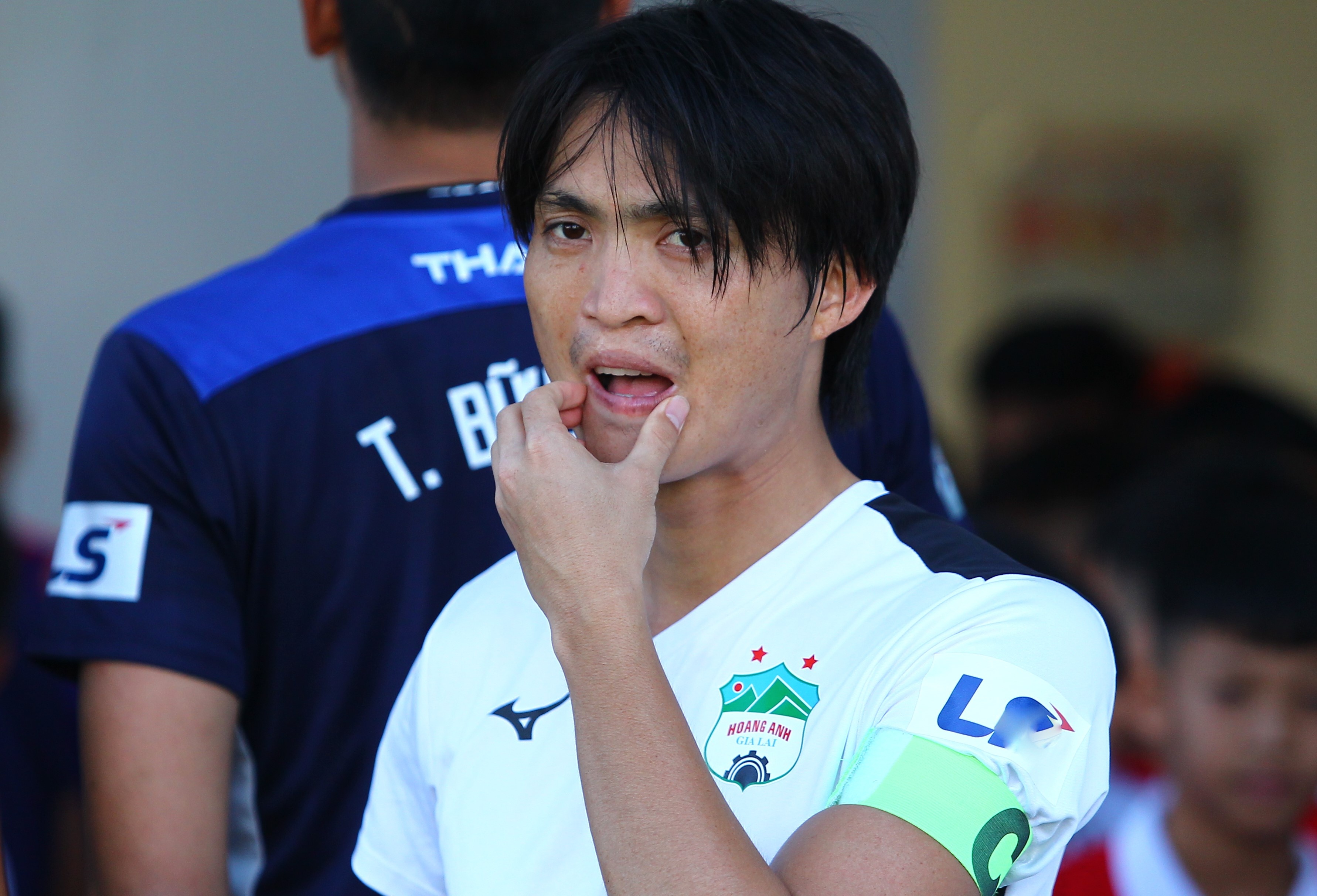 Neu HAGL bo V.League 2023 hinh anh