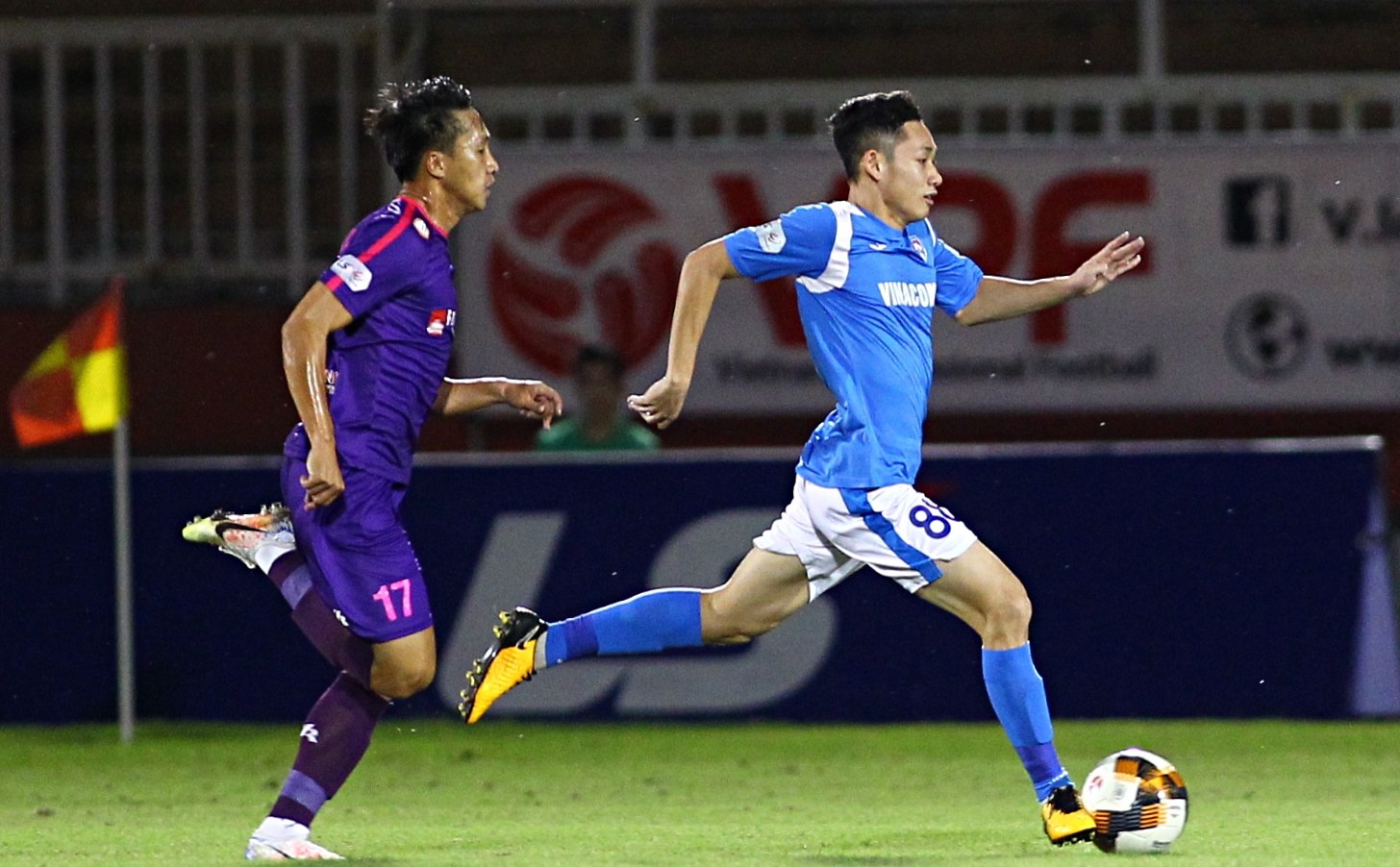 Hai Long gia nhap CLB Ha Noi anh 1