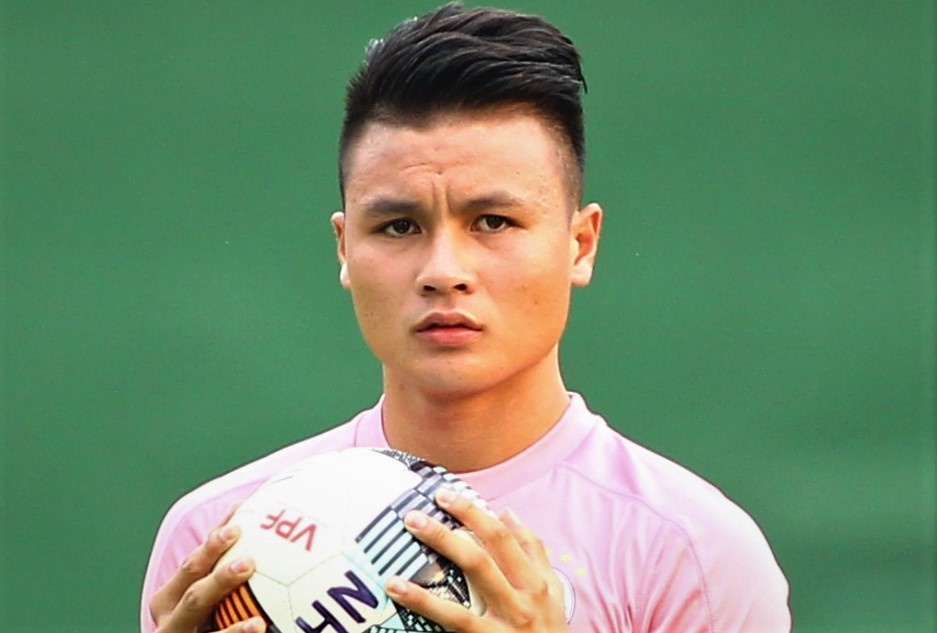 'CLB Ha Noi muon vo dich phai buoc qua doi Sai Gon' hinh anh