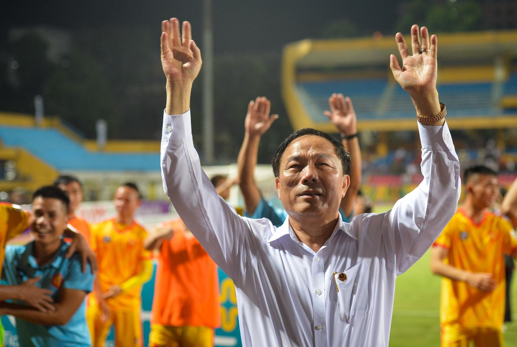 hlv italy kien thanh hoa len fifa anh 1