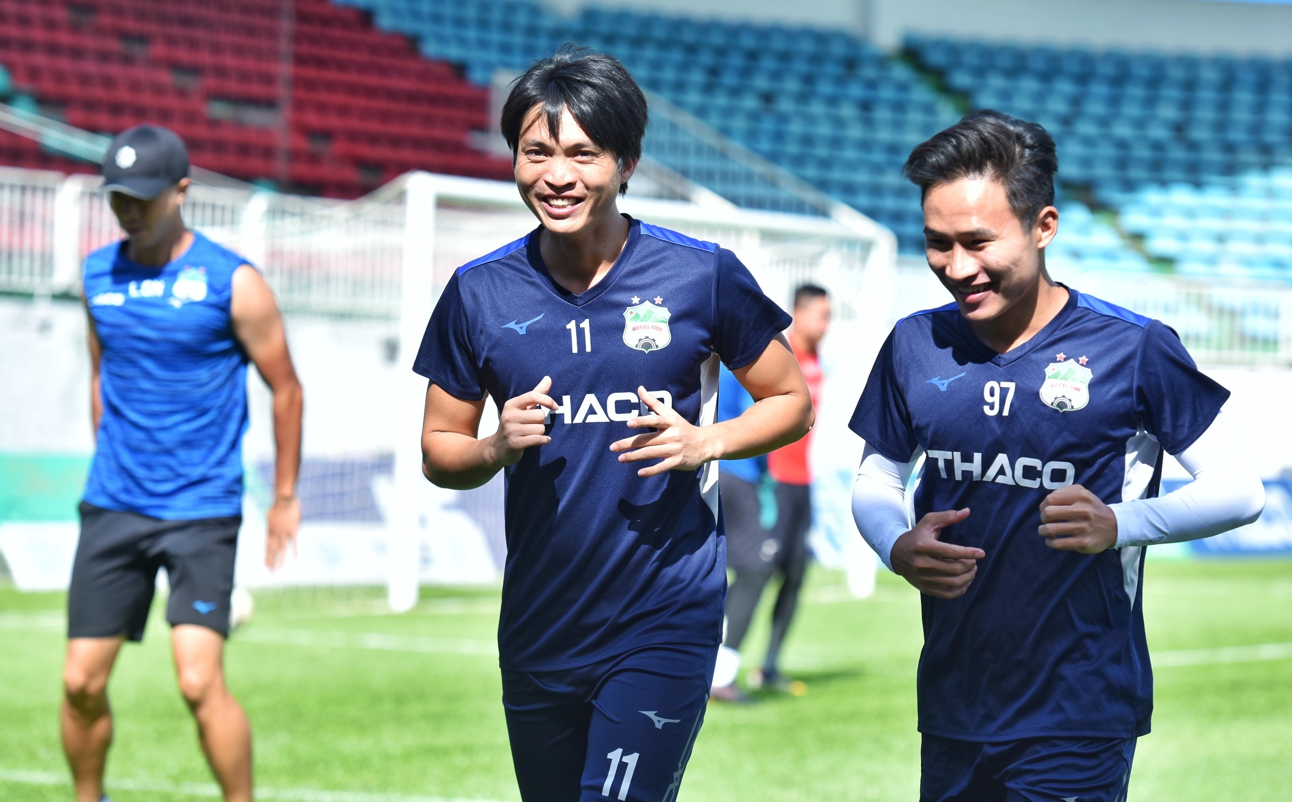 xuan truong da cap voi tuan anh anh 2