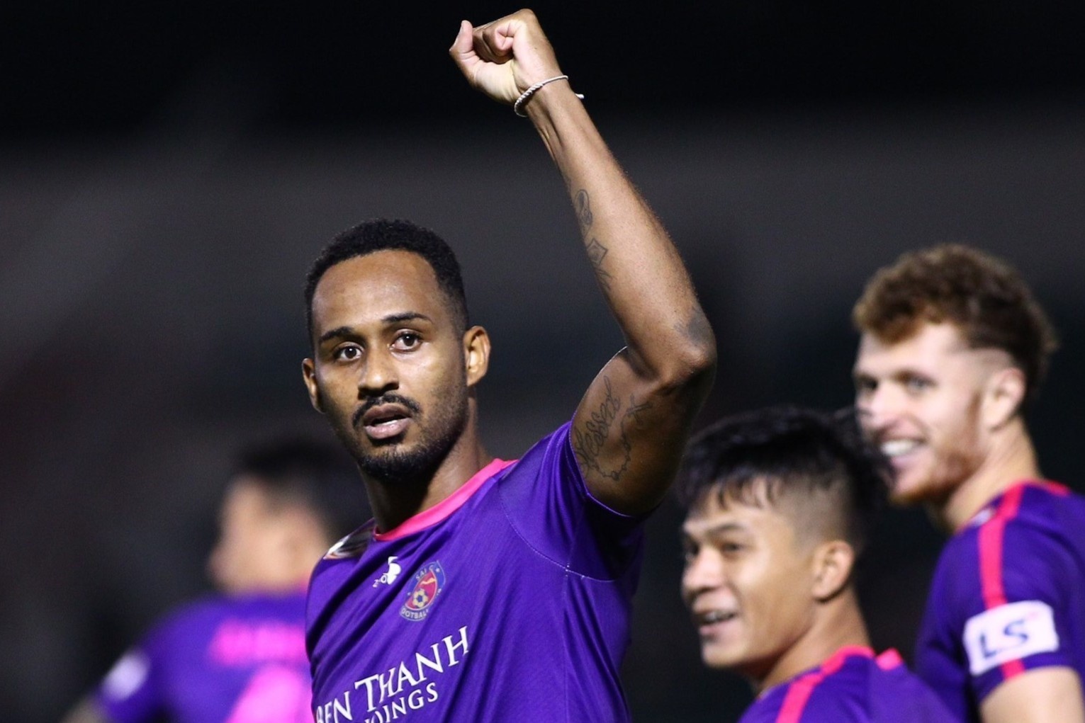 CLB Sai Gon bat bai 9 tran - xau xi hay thuc dung? hinh anh