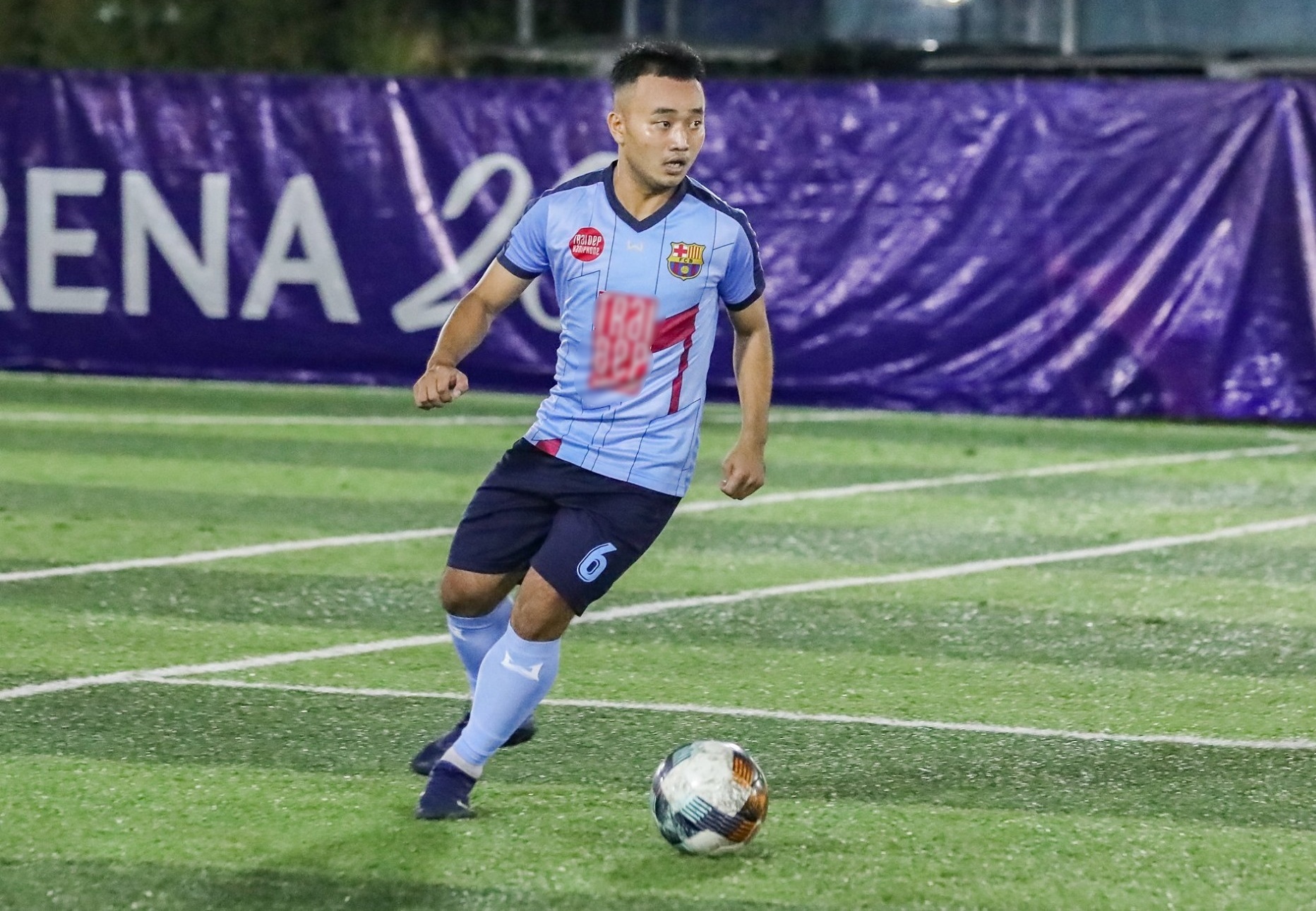 11 cau thu dong thap bi fifa cam toan the gioi anh 2