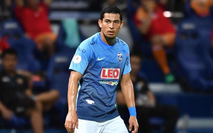 ngoai binh tien ty anh 2