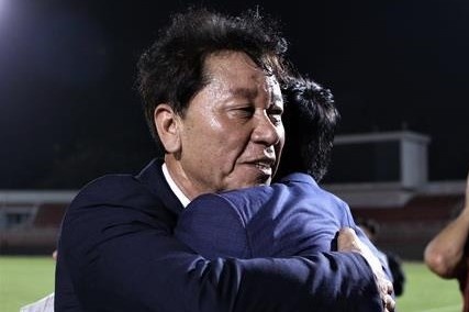 Ong Chung Hae-seong co the tro lai dan dat CLB TP.HCM hinh anh