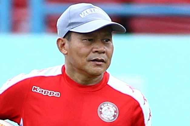 HLV Lu Dinh Tuan roi CLB TP.HCM hinh anh