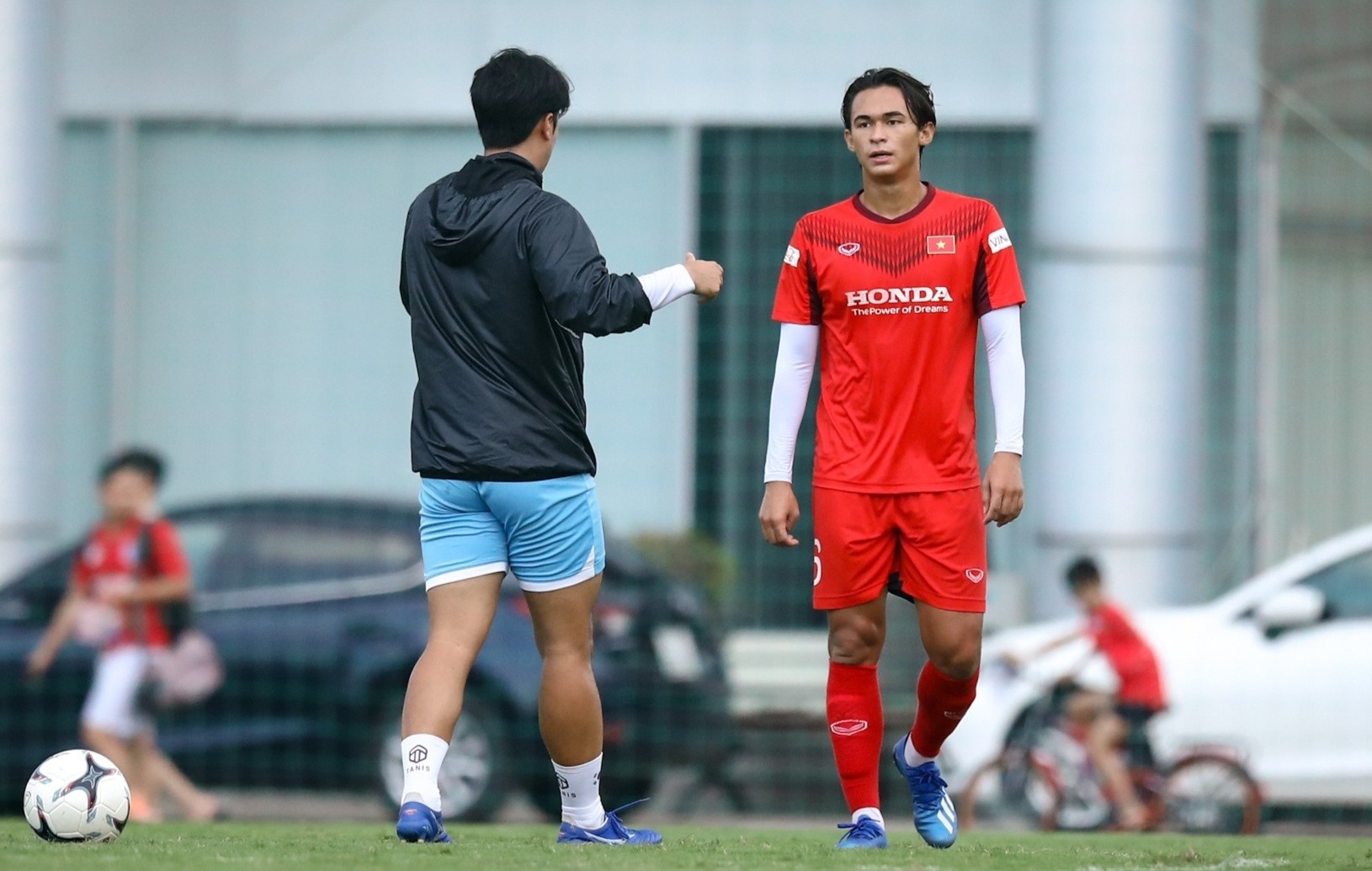 tieu e xal dinh chan thuong u22 viet nam anh 1