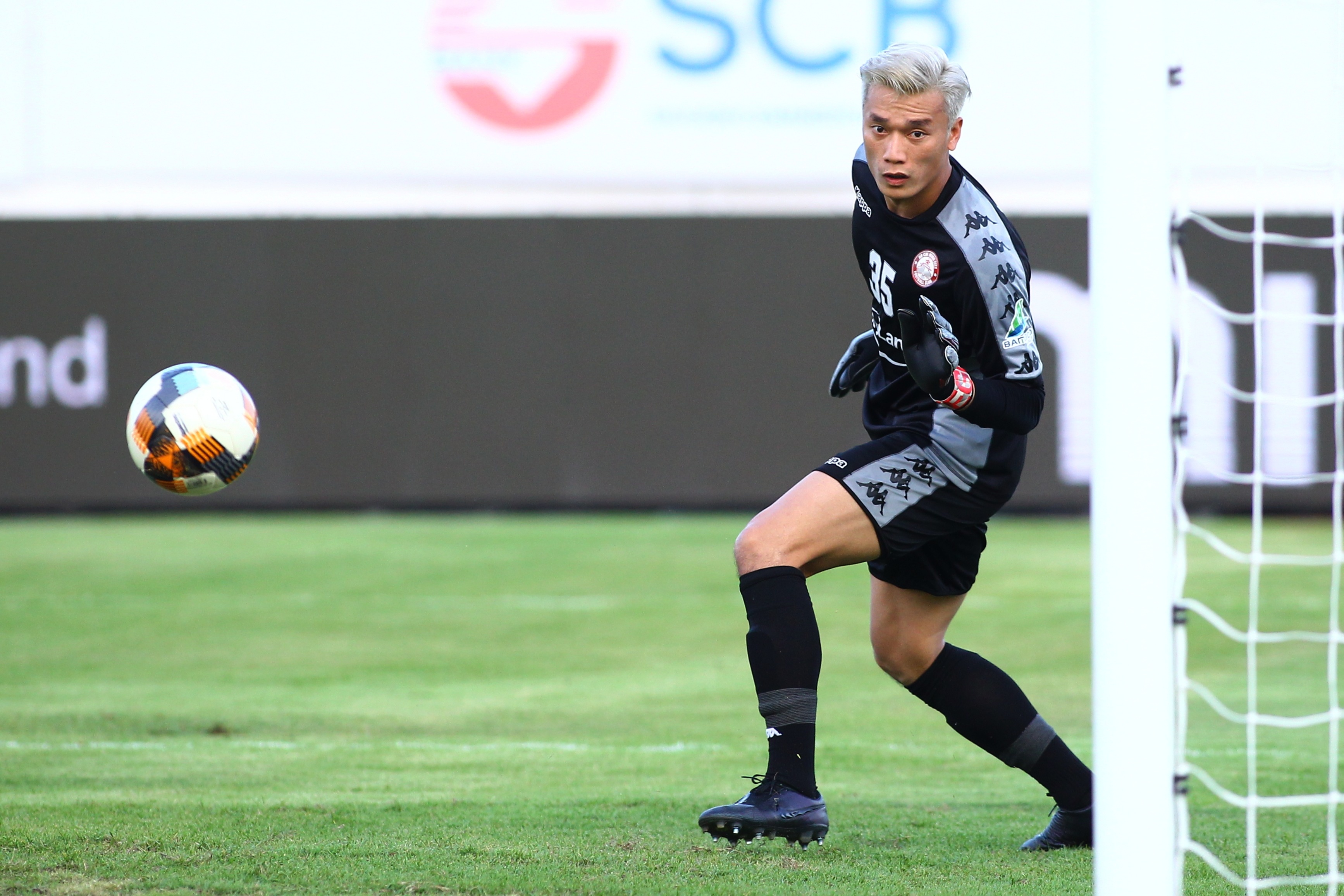 thu mon bui tien dung cup quoc gia anh 5