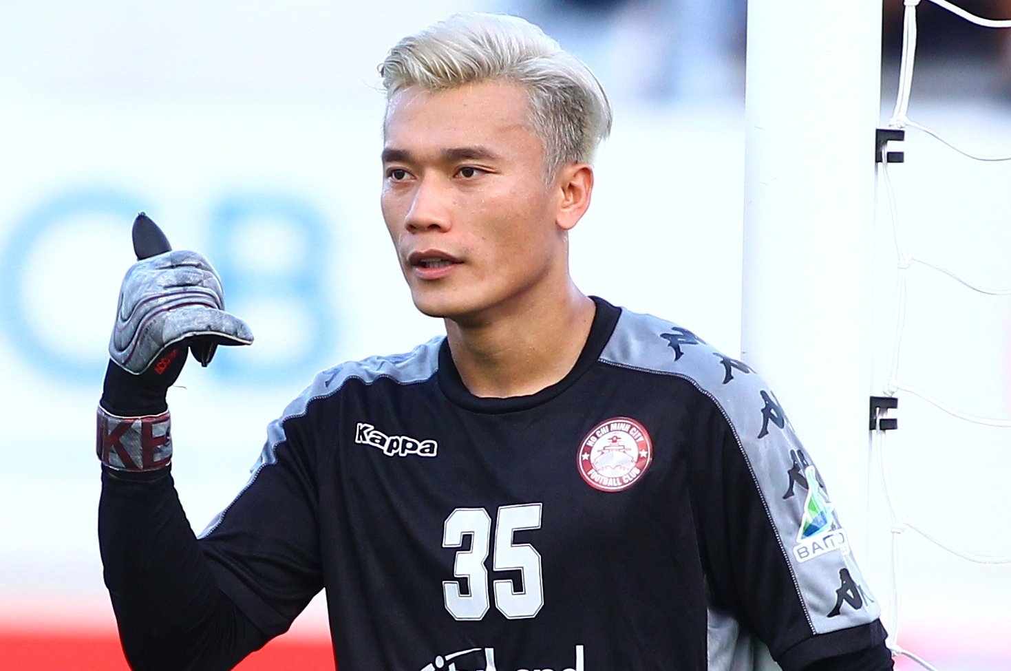 thu mon bui tien dung cup quoc gia anh 6