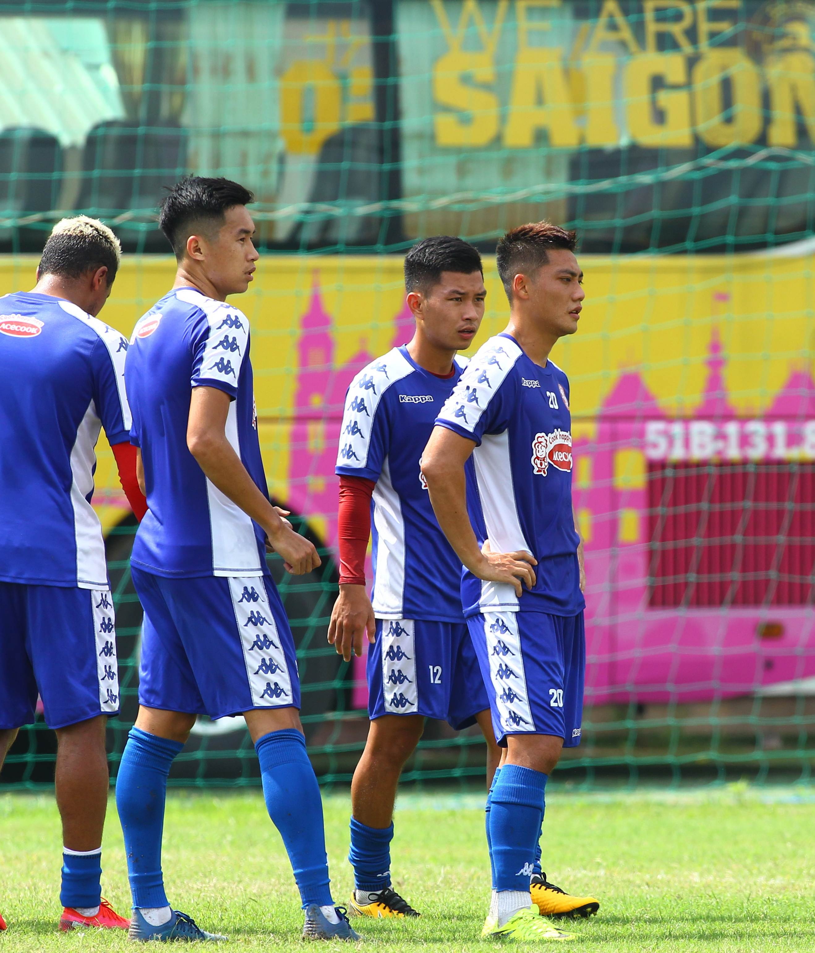 cong phuong vang tap clb tp.hcm anh 1