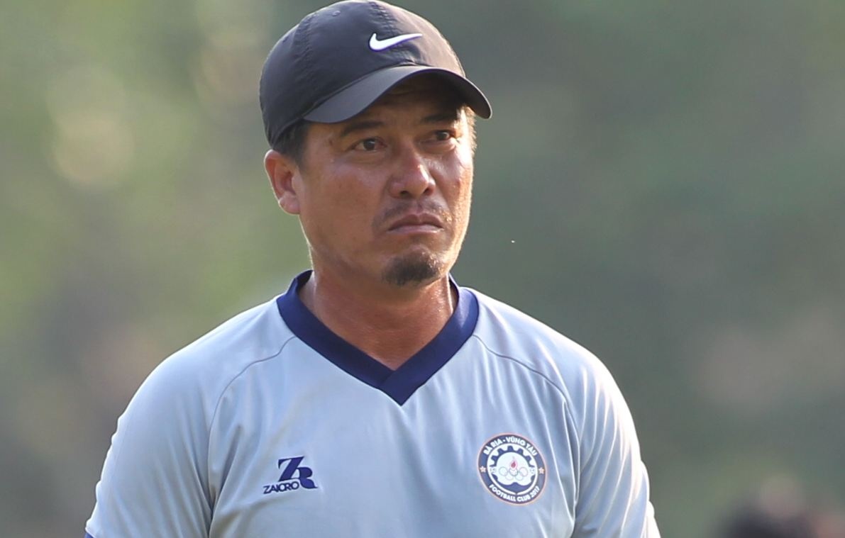 Cuu tuyen thu Luong Trung Tuan tai xuat V.League hinh anh